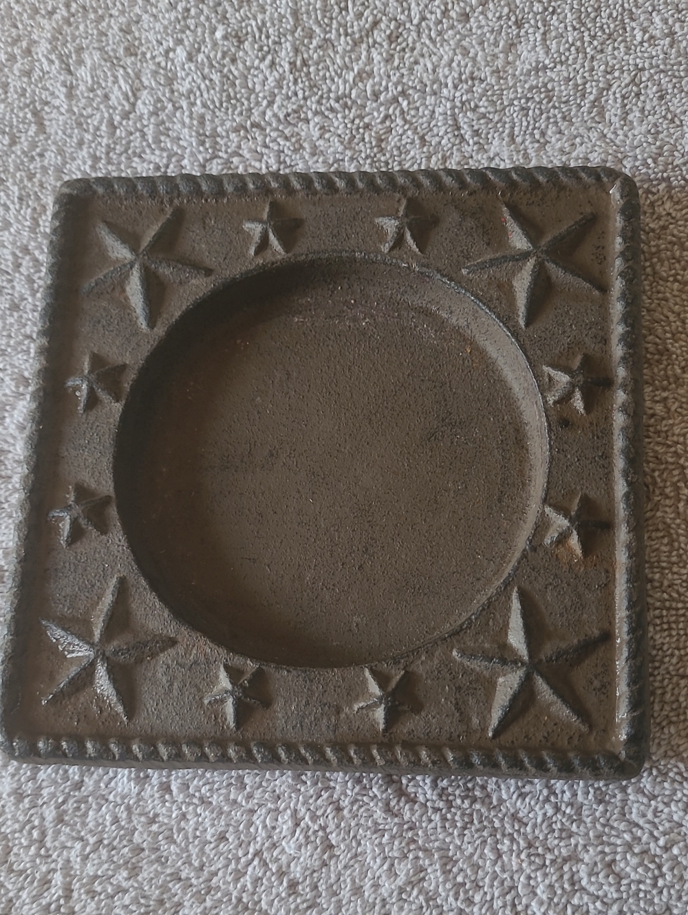 Rustic Brown Star Pattern Cast Iron Candle Holder